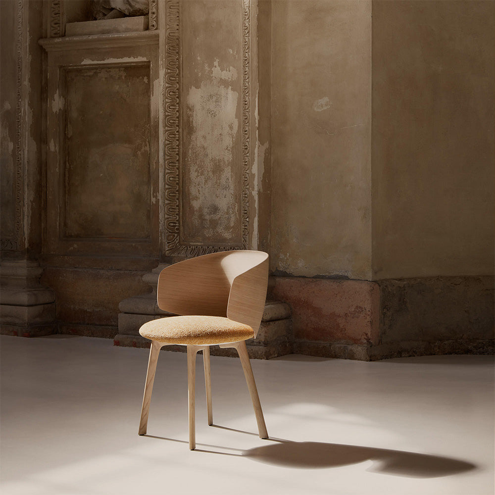 MDF Italia – Armchair Universal Collection 4 legged oak base 3ds Max