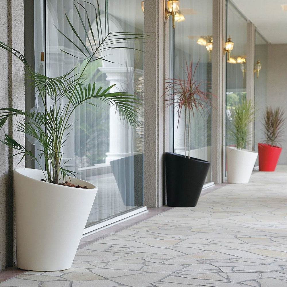 Serralunga – Planter Pisa 3ds Max